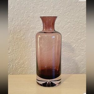 Crystal Purple Ombre Vase with Teardrop Base